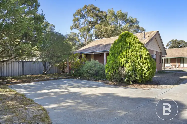 1/4 Ormond Avenue, Maryborough VIC 3465