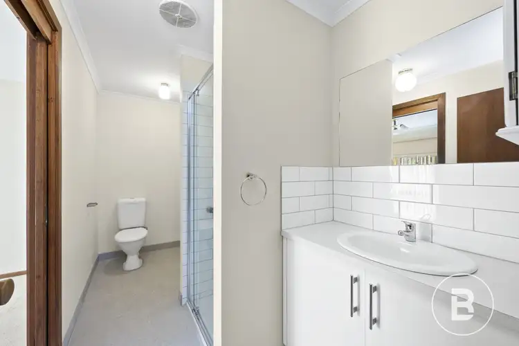 Fourth view of Homely unit listing, 1/4 Ormond Avenue, Maryborough VIC 3465
