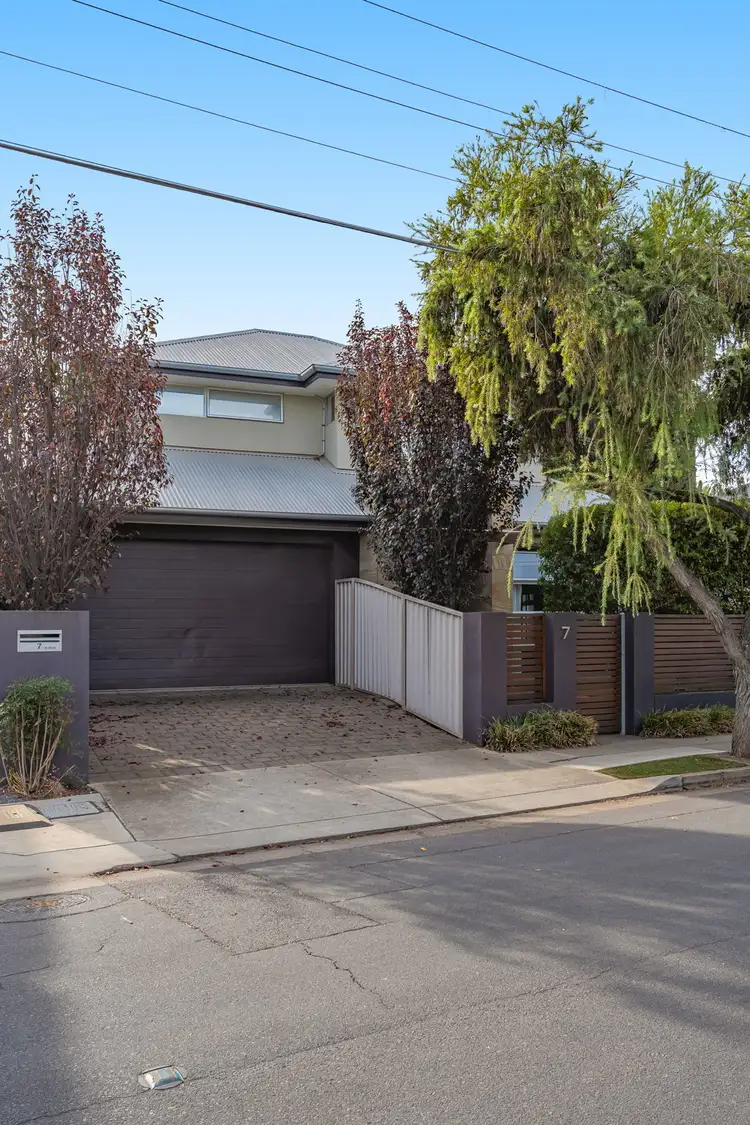 7 Coralie Street