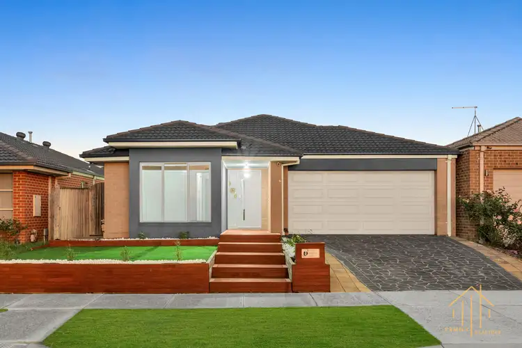 11 Red Poll Road, Cranbourne West VIC 3977