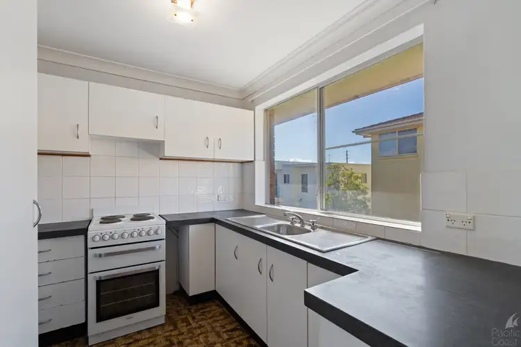 Sixth view of Homely unit listing, 4/3 Recreation Lane, Tuncurry NSW 2428