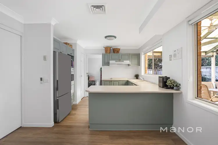 Fourth view of Homely house listing, 6 Hadlow Close, Beaumont Hills NSW 2155