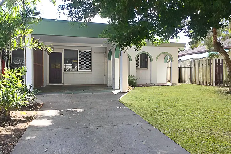 137 Albert Street, Cranbrook QLD 4814