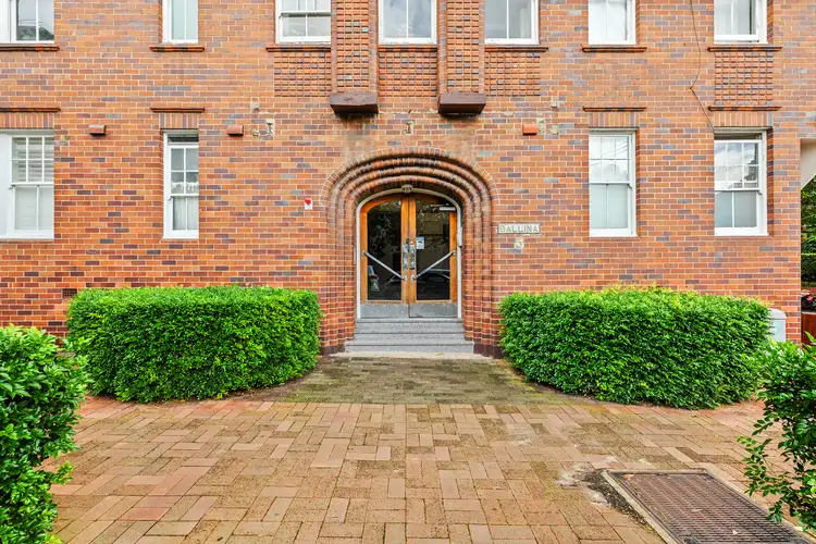 Third view of Homely studio listing, 42/5 Darley Street, Darlinghurst NSW 2010