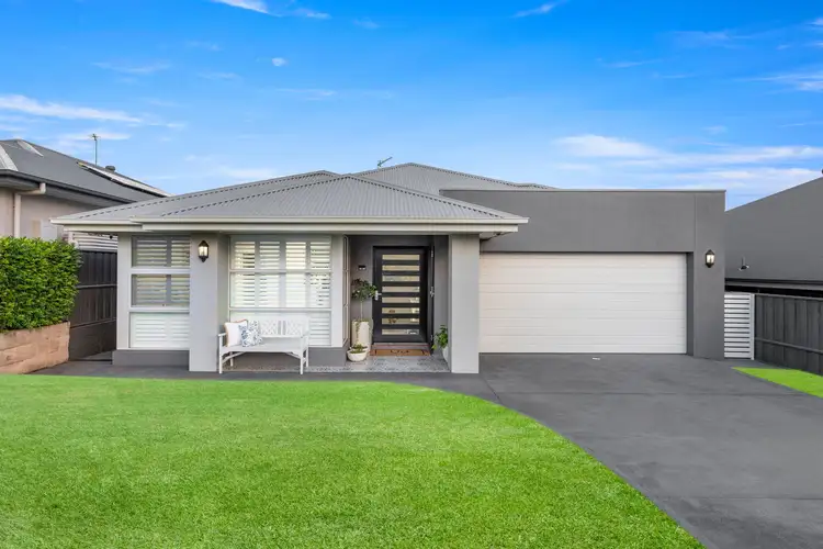 11 Warrumbungle Close