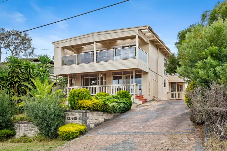 37 Kanburra Street, Rye VIC 3941