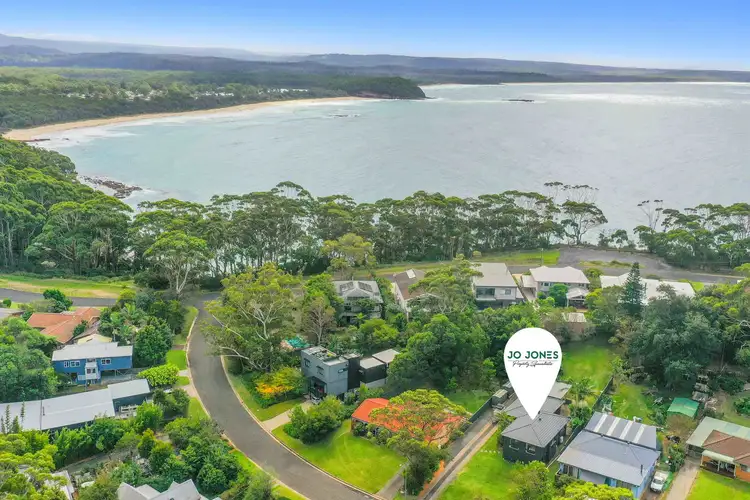 6 Anker Avenue, Mollymook Beach NSW 2539