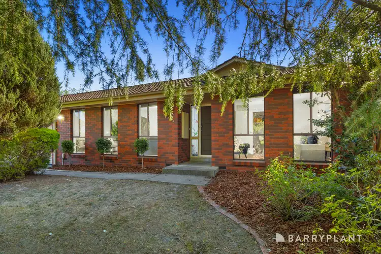 5 Kendale Court