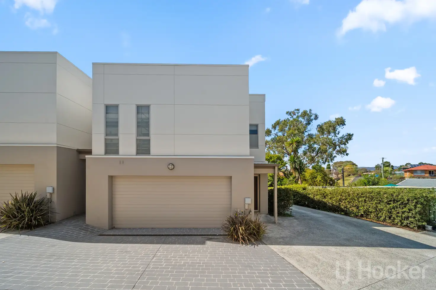 Main view of Homely townhouse listing, 1/2-4 Cassidy Street, Queanbeyan West NSW 2620