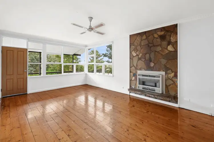 10 Craigie Road, Newtown VIC 3220