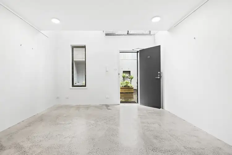 21/43-57 Mallett Street