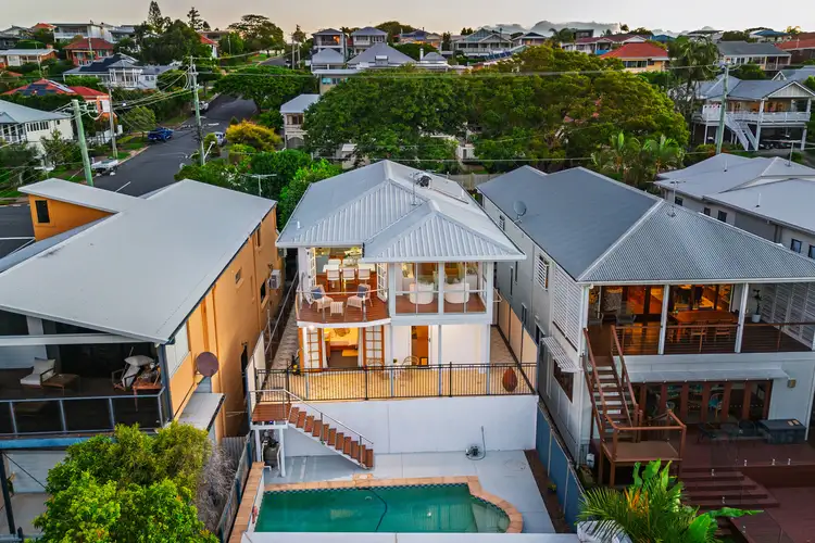54 Kingsley Terrace, Wynnum QLD 4178