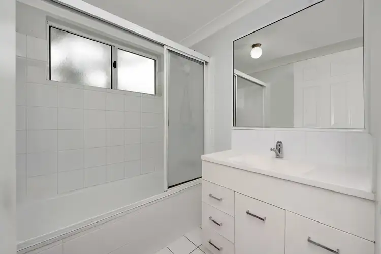 Fifth view of Homely unit listing, 4/3 Anderson Street, Railway Estate QLD 4810