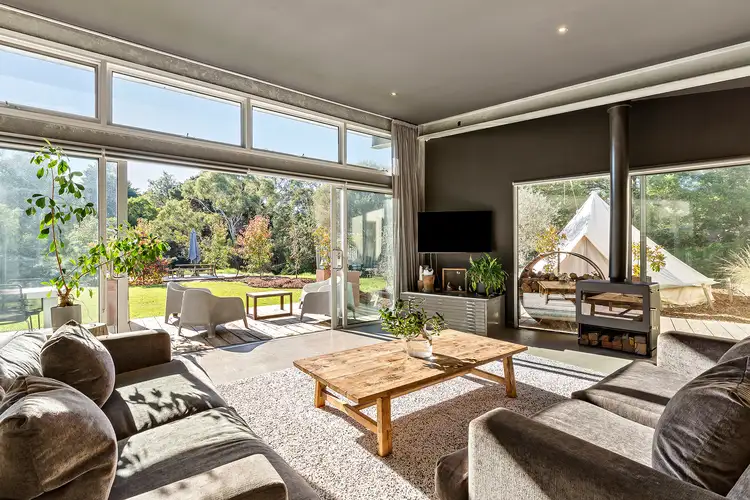 85 Walkers Road, Mount Eliza VIC 3930