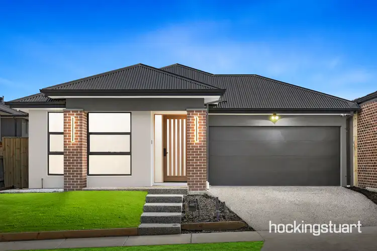 16 Caseys Way, Donnybrook VIC 3064