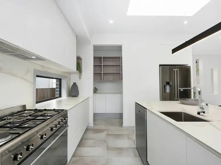 Fifth view of Homely house listing, 10 Costigan Court, Mudgee NSW 2850