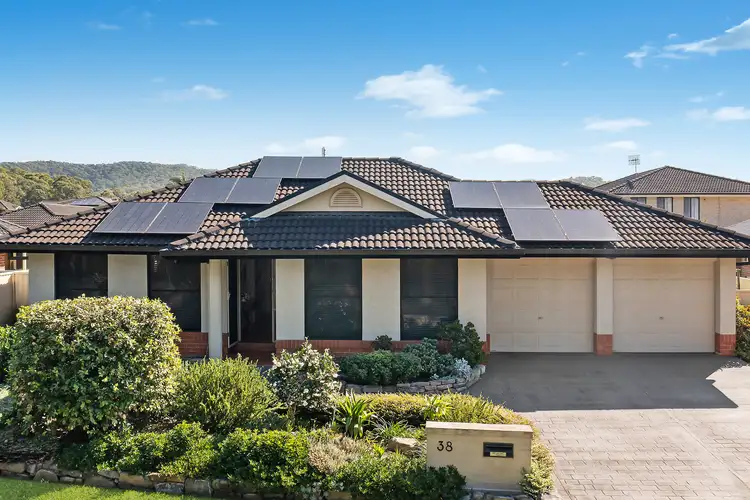 38 Blue Crane Close, Tumbi Umbi NSW 2261