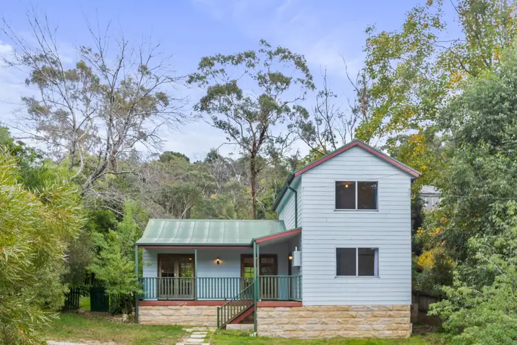 25 Jamieson Street, Wentworth Falls NSW 2782