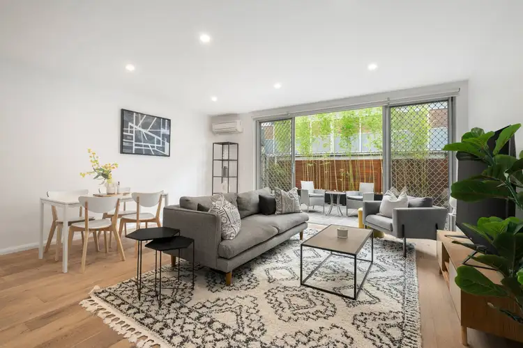 3/53 Whitehall Street