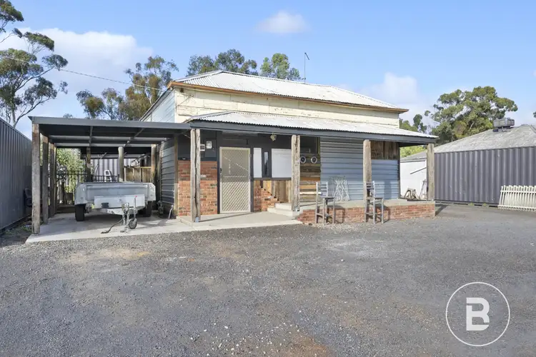 26 & 28 Tullaroop Road, Maryborough VIC 3465