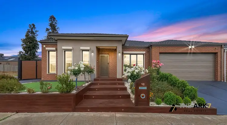 92 Manooka Road
