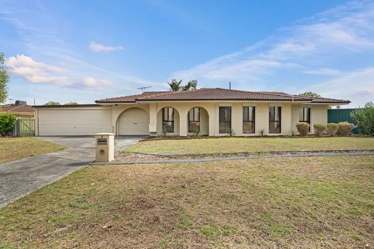 5 Cedar Way, Maddington WA 6109