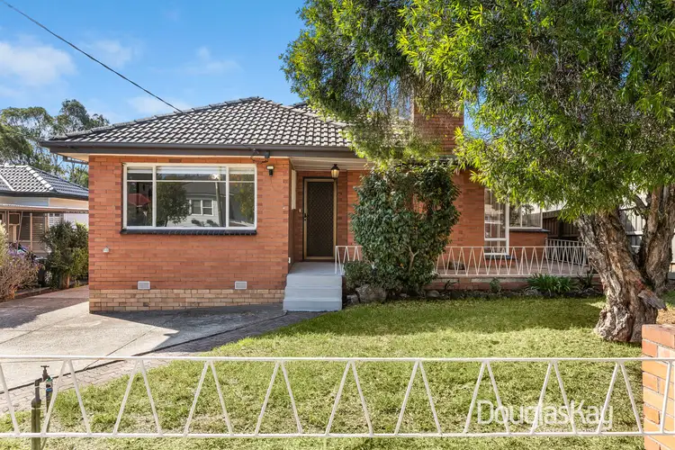 8 Thyra Street, Sunshine VIC 3020
