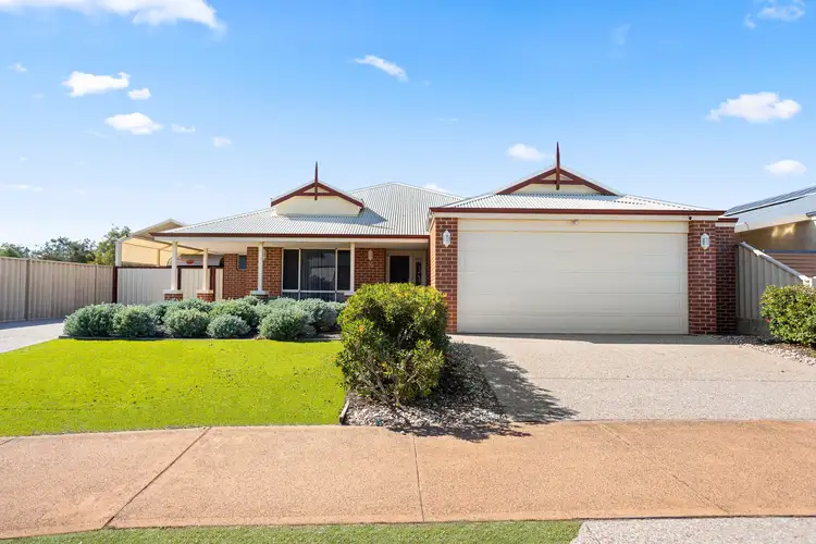 16 Castlereagh Vista, Millbridge WA 6232