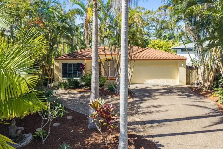 15 Old Bangalow Road