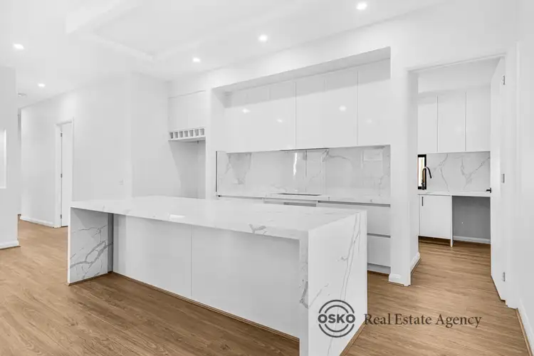 95 Waterfern Street, Fraser Rise VIC 3336