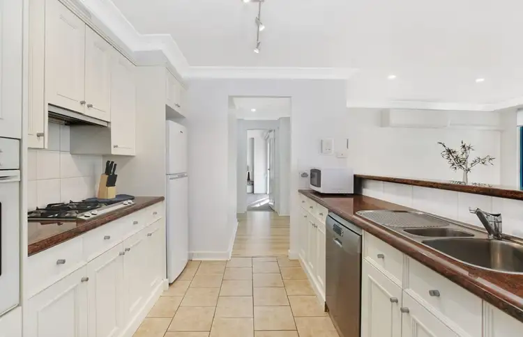 Second view of Homely unit listing, 7/6-8 Pleasant Avenue, North Wollongong NSW 2500