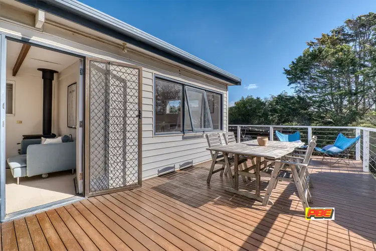 9-11 Pandora Avenue, Venus Bay VIC 3956