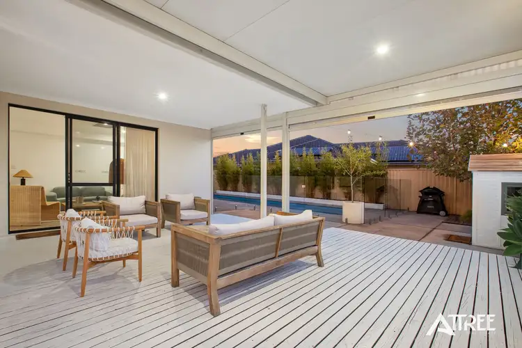 32 Flowerfield Loop, Southern River WA 6110