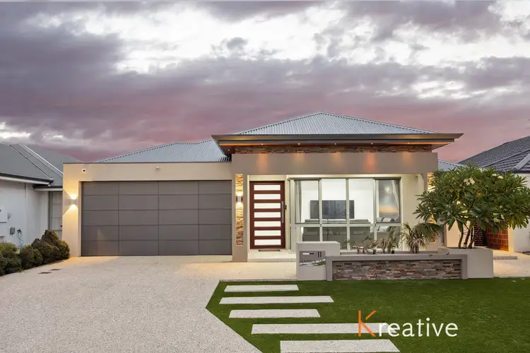 11 Laperla Street, Piara Waters WA 6112