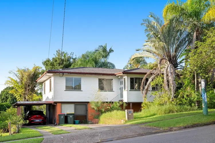127 Redwood Street, Stafford Heights QLD 4053