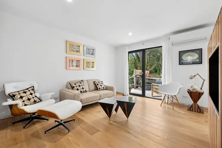 1/42 Hepburn Road