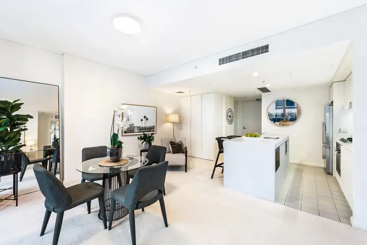 715/23 Shelley Street