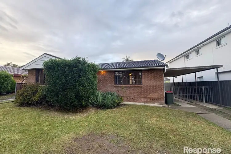 11 Tallagandra Drive, Quakers Hill NSW 2763