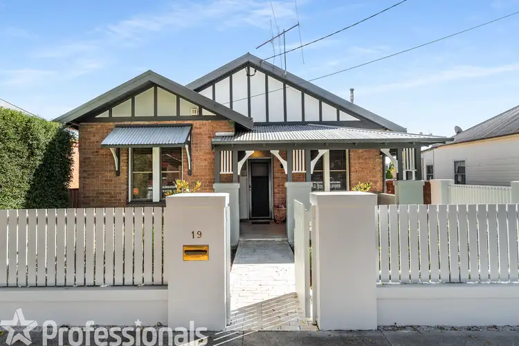 19 Nile Street, Orange NSW 2800