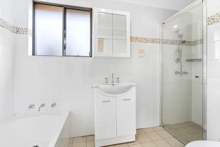 Sixth view of Homely apartment listing, 8/52 Oaks Avenue, Dee Why NSW 2099