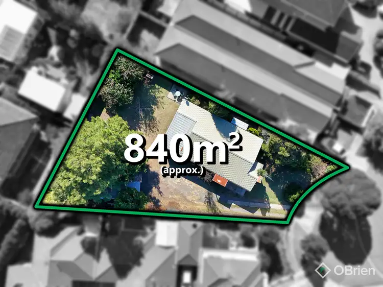 13 Kinnane Crescent, Sunshine VIC 3020