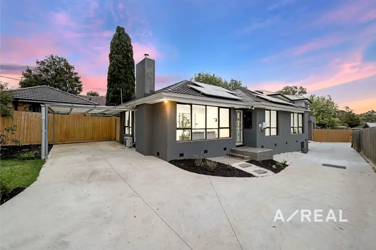 1/3 Silverton Drive