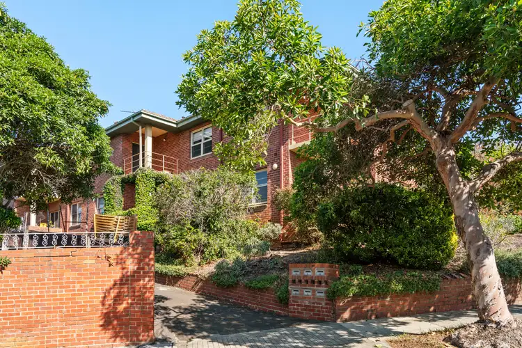 4/91 Baroda Street