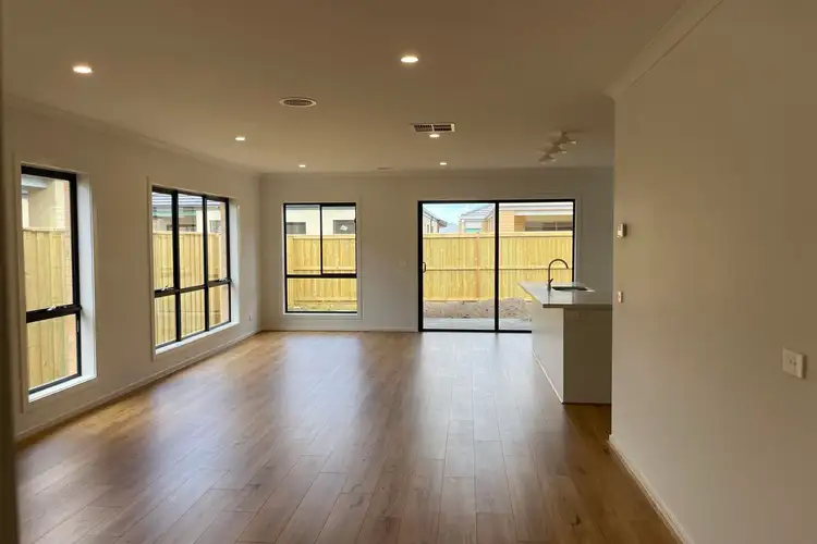 Fourth view of Homely house listing, 9 Inglenook Circuit, Armstrong Creek VIC 3217