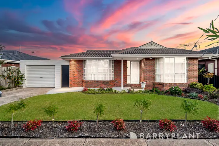 18 Hotham Crescent, Hoppers Crossing VIC 3029