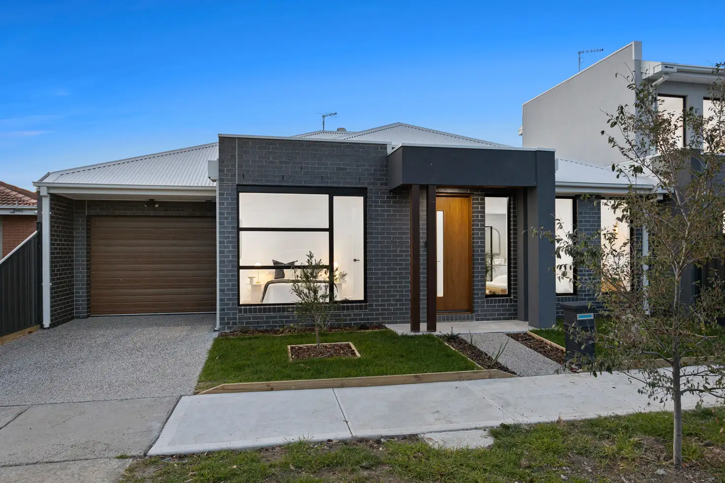Main view of Homely townhouse listing, 2B Kearney Avenue, Altona VIC 3018