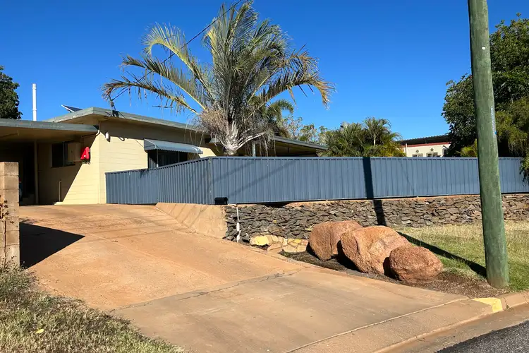 9 Samsa Street, Mount Isa QLD 4825
