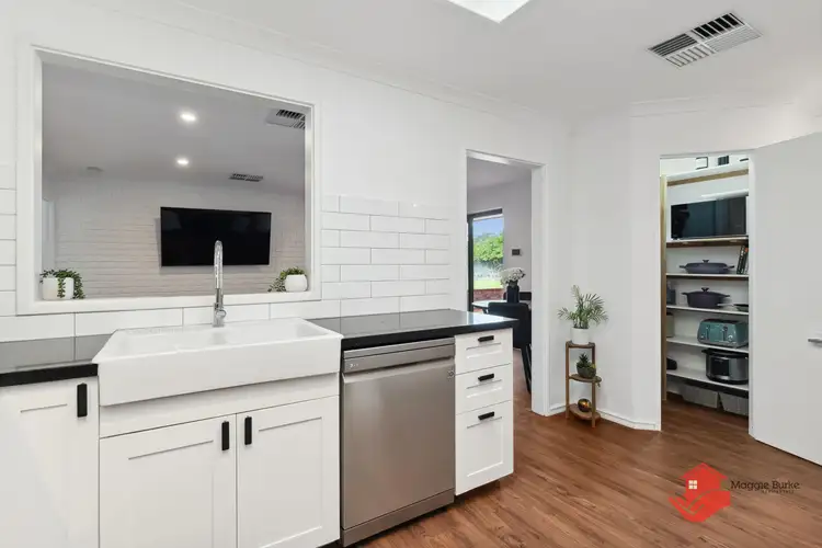 Fifth view of Homely house listing, 13 Heron Court, Camillo WA 6111