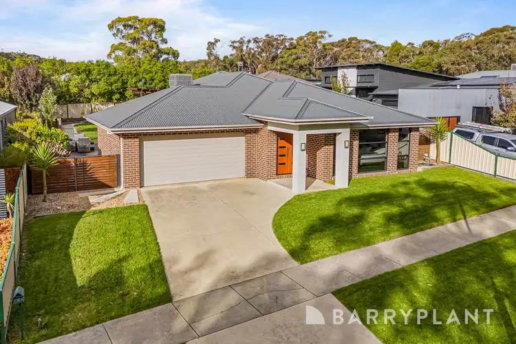 5 Lavery Avenue, Mount Clear VIC 3350
