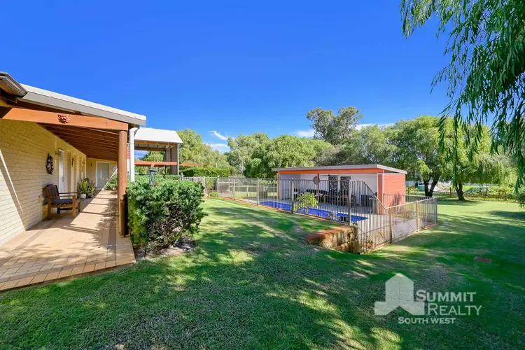 Fifth view of Homely house listing, 4 Fletcher Court, Leschenault WA 6233
